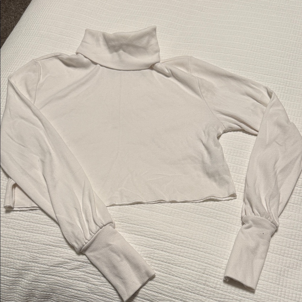 Forever 21 Cream Turtleneck Crop Top